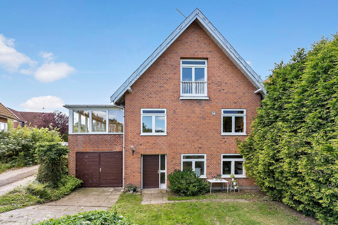 GodthÃ¥bsvej 13a, 3400 hillerød villa pÃ¥ 149 kvm sagsnr. 003 7 2 673 Bjørn wiinblad bord
