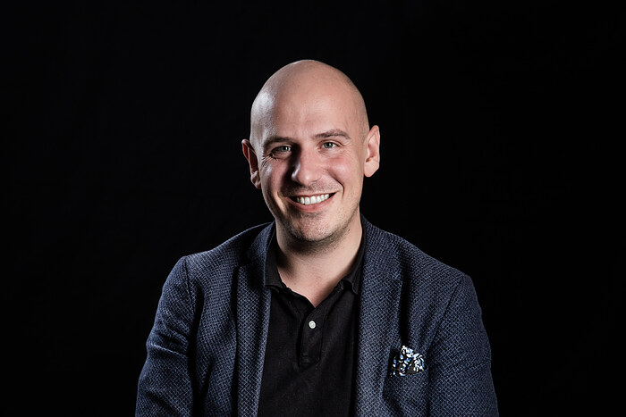 Rasmus Burg, Salg & vurdering