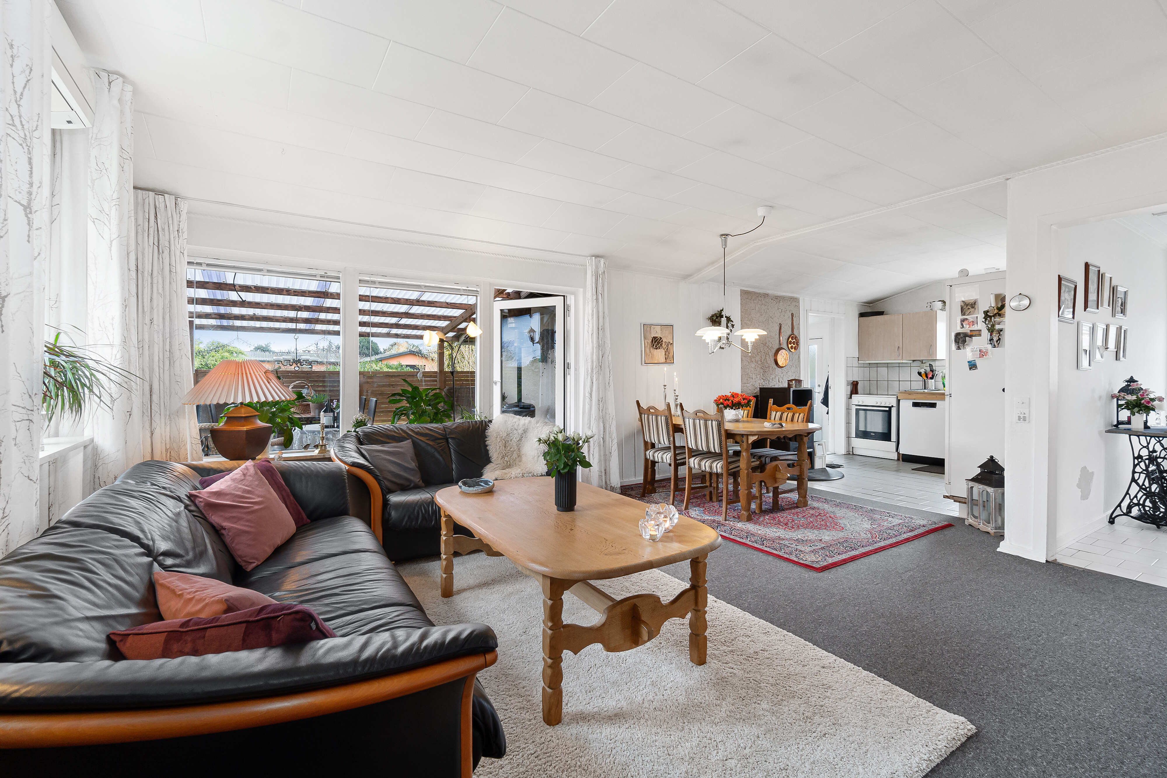 Get Stue mobler til strand hus Desktop Wallpaper Free