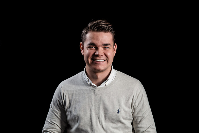 Frederik Solhøj, Salgstrainee