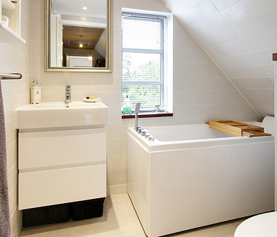 Se billeder af projekter på håndværker.dk Spisebord 160 x 80