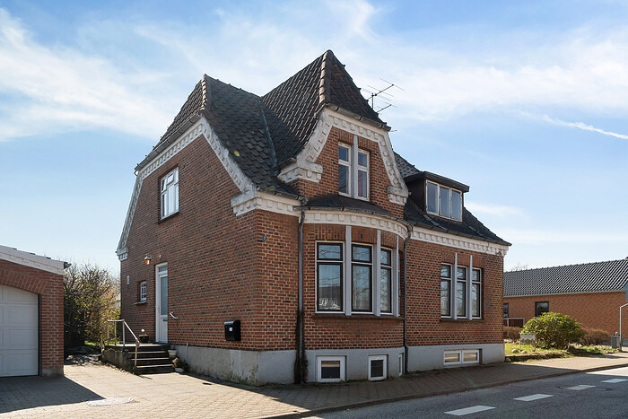 Billede nummer 0