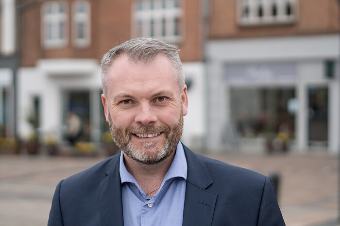 Ejendomsmægler - Indehaver/ Ejendomsmægler MDE Morten Bak