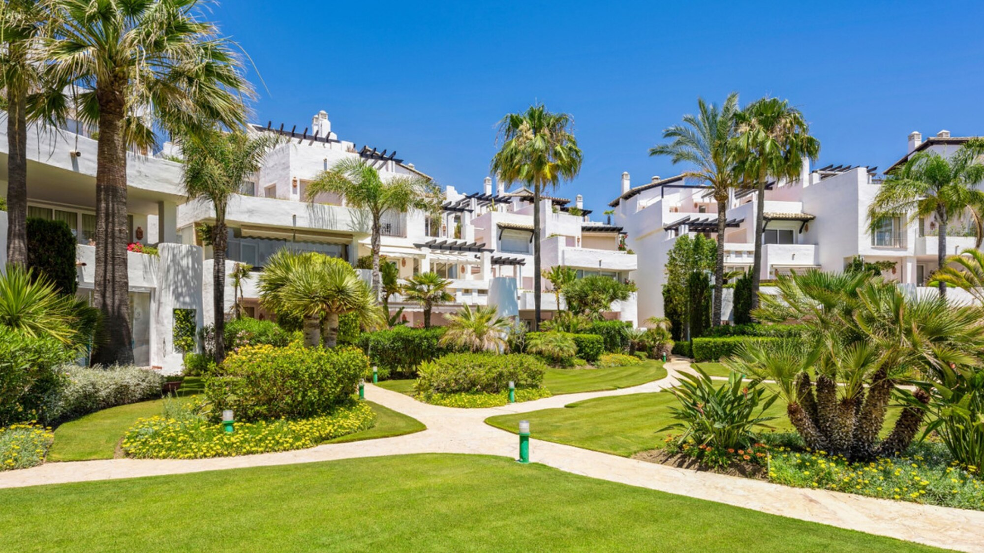 New Golden Mile, Estepona, &LIVING