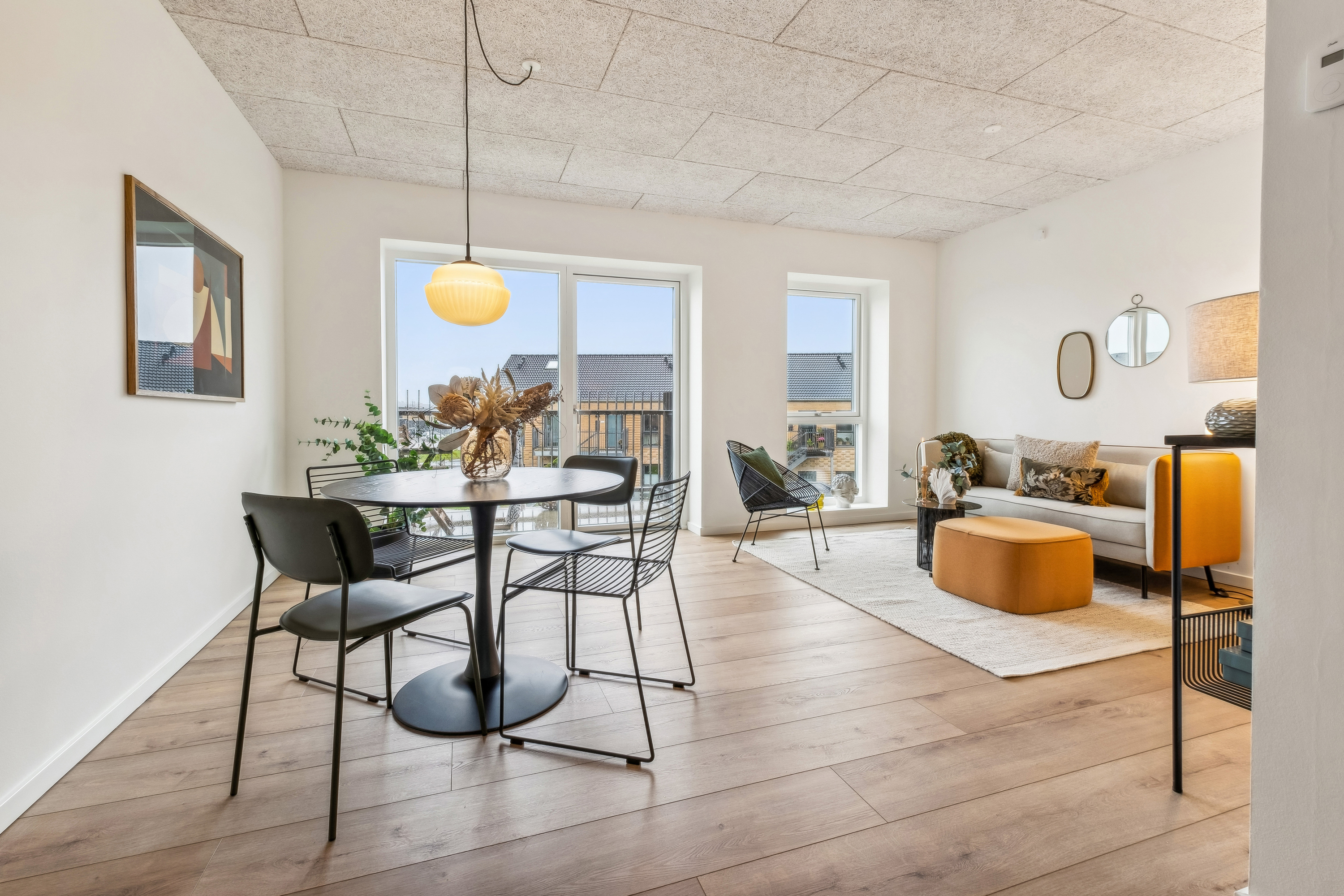 Kirsten Munks Dal 8D, 1. tv billede 2